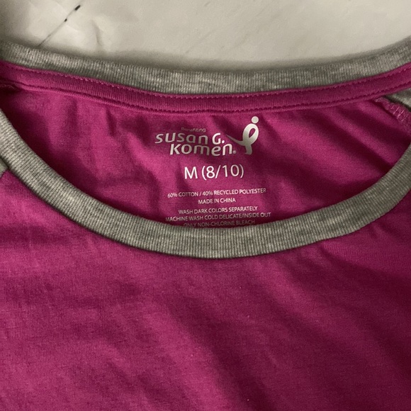 💗🆕 Susan G Komen “Fighter” Breast Cancer Awareness Tee - Picture 5 of 7